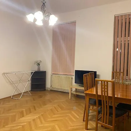Penzion Apartman U Klicperova Divadla